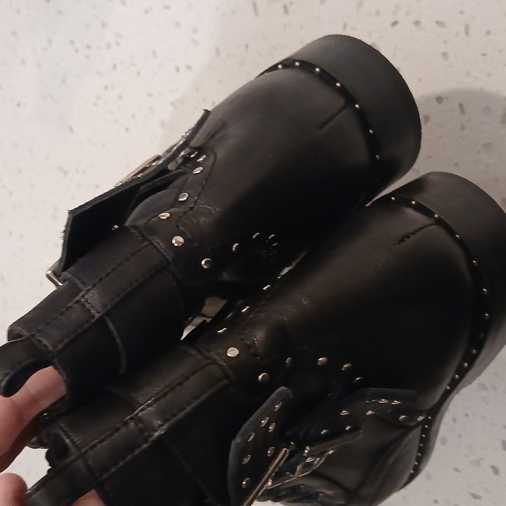 Ted Baker Women Kelanaa Studded Leather Boots Black Size 9.5 - Picture 4 of 11
